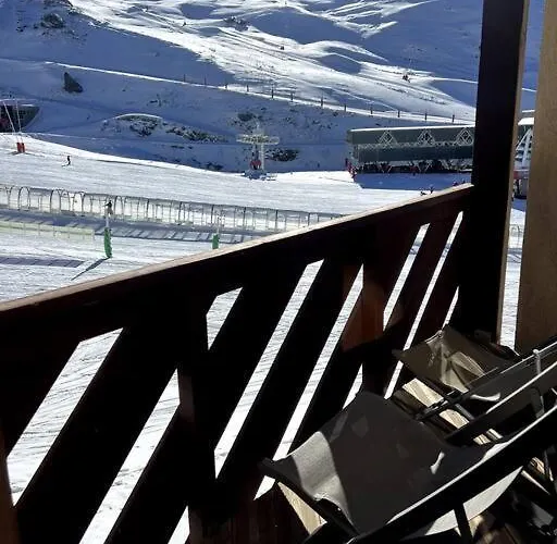 Blue Mountain / 5 Persons * 瓦托伦斯